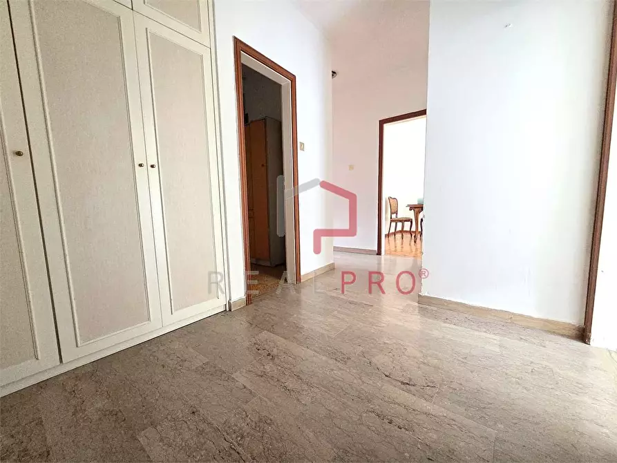 Immagine 7 di Quadrilocale in vendita  in Via Visitazione a Bolzano