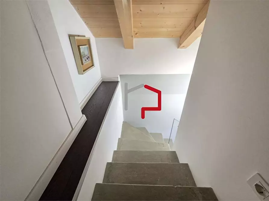 Immagine 9 di Quadrilocale in vendita  in Via Manci a Bolzano