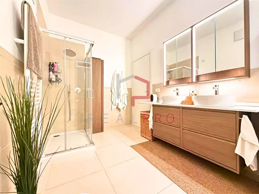 Immagine 10 di Trilocale in vendita  in Via C. Augusta  a Bolzano