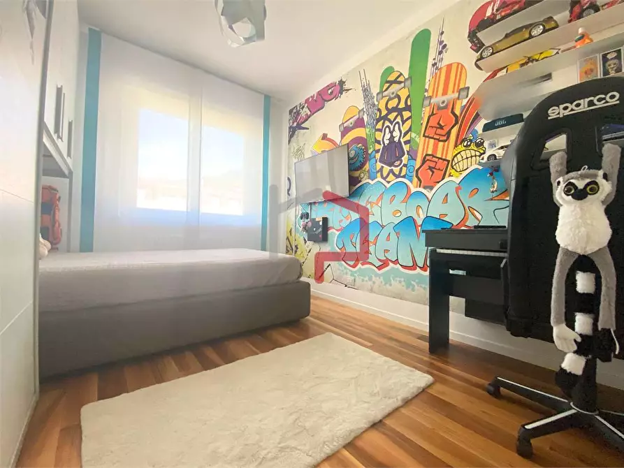 Immagine 8 di Quadrilocale in vendita  in via Bari  a Bolzano