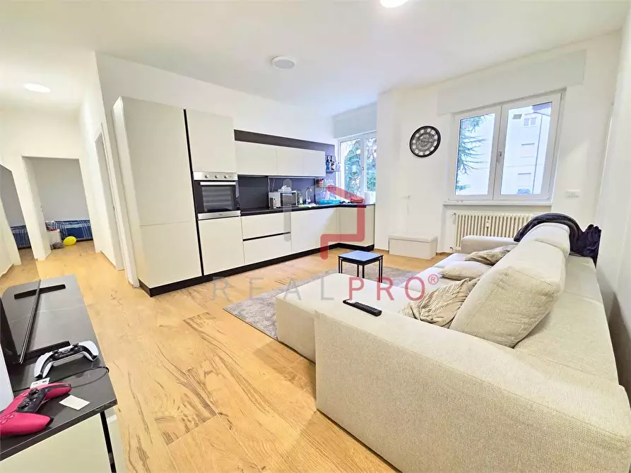 Immagine 2 di Trilocale in vendita  in via Palermo  a Bolzano