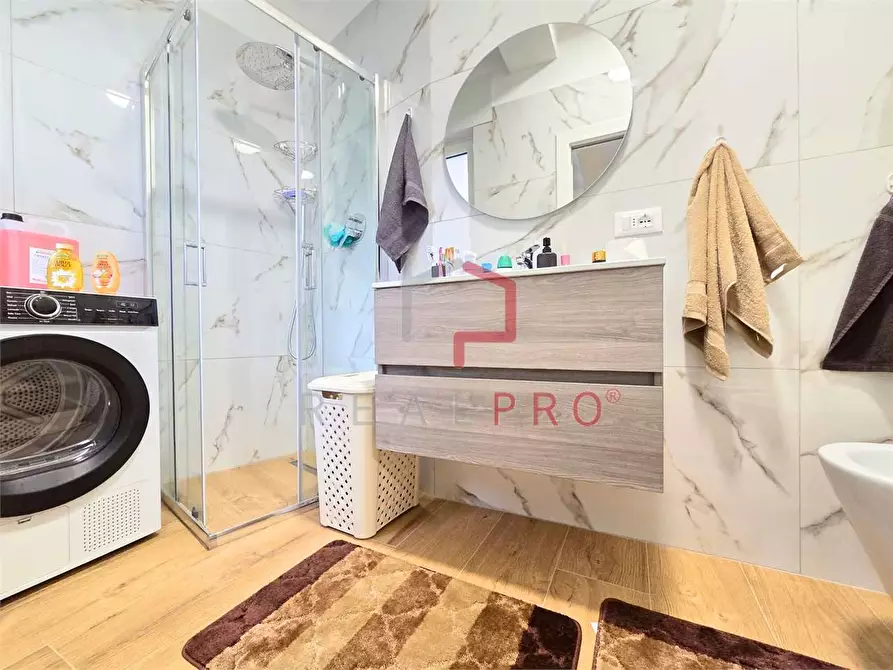 Immagine 9 di Trilocale in vendita  in via Palermo  a Bolzano