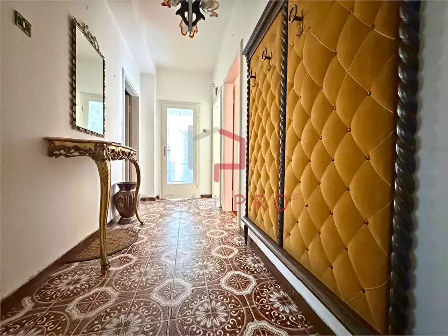 Immagine 9 di Trilocale in vendita  in Via Pietralba 2 a Bolzano