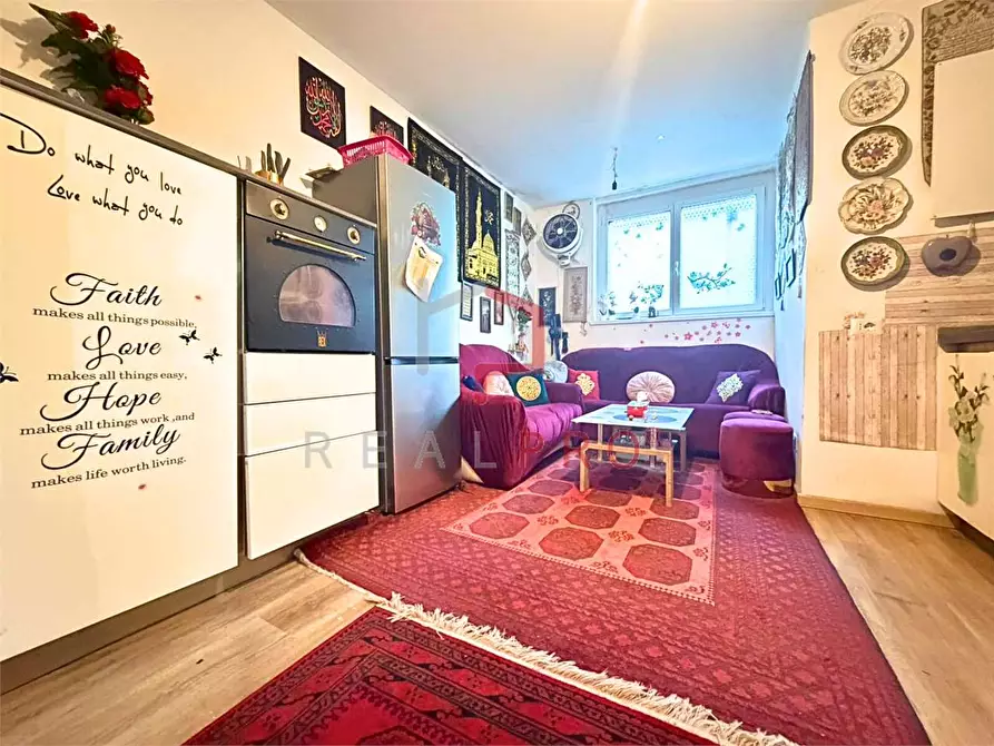 Immagine 1 di Quadrilocale in vendita  in Via Aslago  a Bolzano