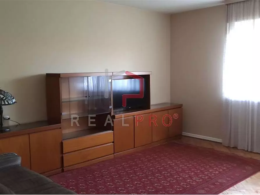 Immagine 3 di Quadrilocale in vendita  in via Alessandria  a Bolzano