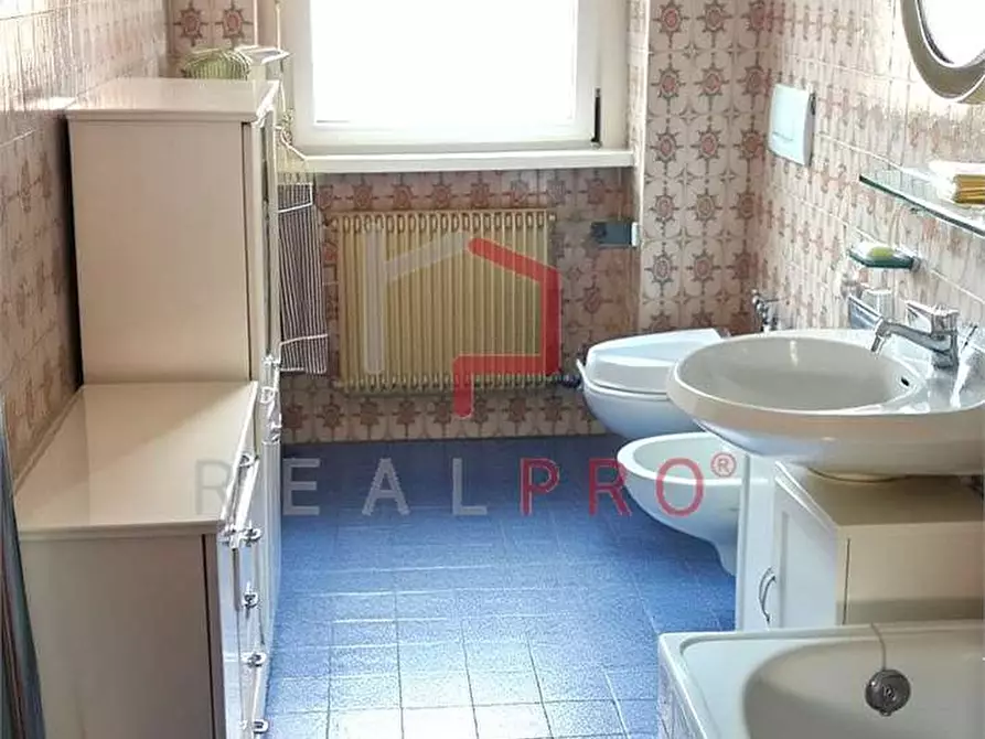 Immagine 8 di Quadrilocale in vendita  in via Alessandria  a Bolzano