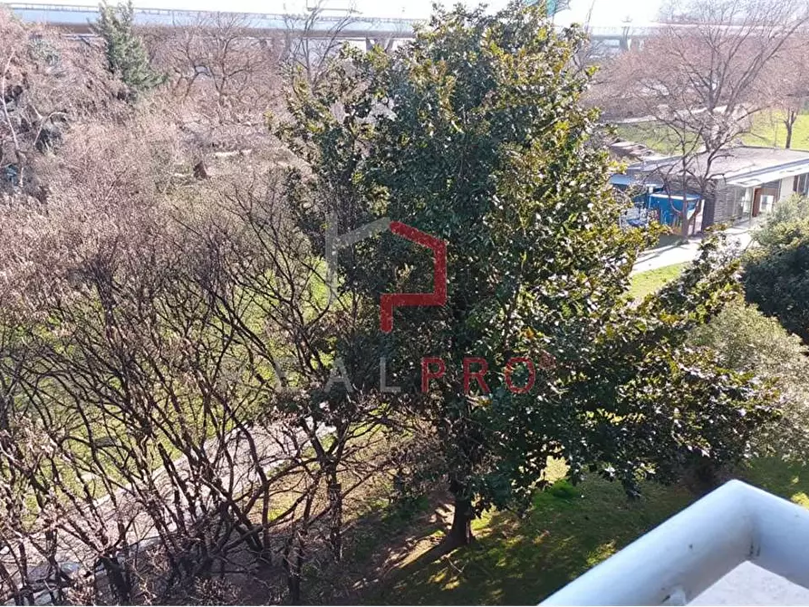 Immagine 16 di Quadrilocale in vendita  in via Alessandria  a Bolzano