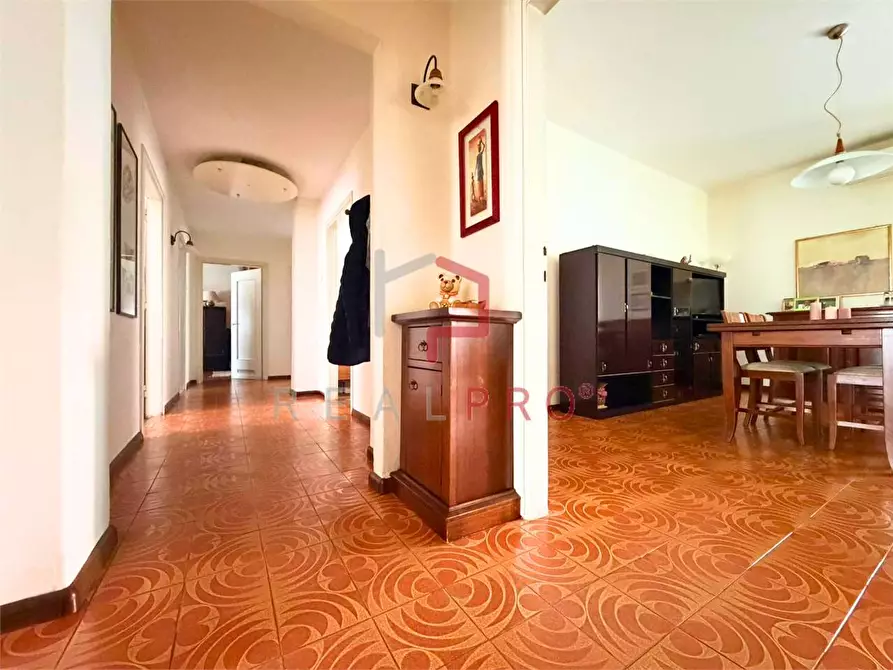 Immagine 12 di Quadrilocale in vendita  in via Parma  a Bolzano