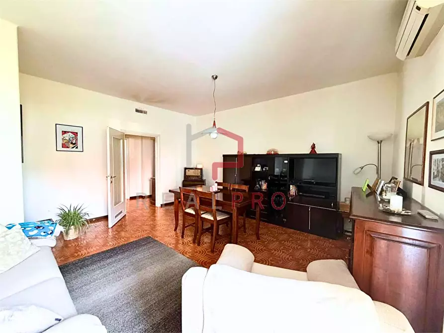 Immagine 2 di Quadrilocale in vendita  in via Parma  a Bolzano