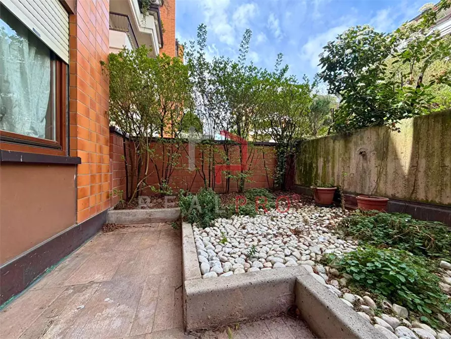 Immagine 16 di Trilocale in vendita  in Via Druso  a Bolzano