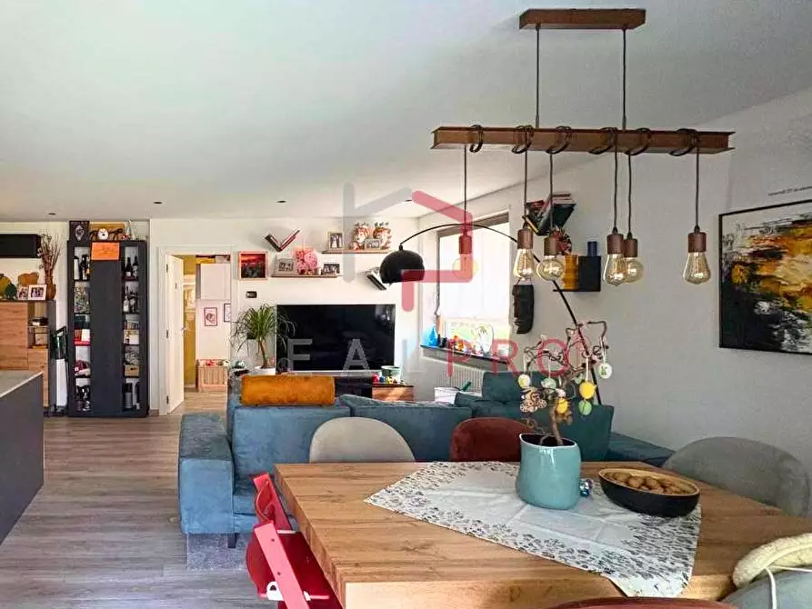 Immagine 6 di Trilocale in vendita  in via Rio Molino  a Bolzano