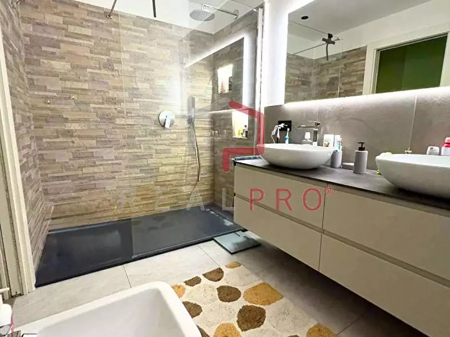 Immagine 12 di Trilocale in vendita  in via Rio Molino  a Bolzano