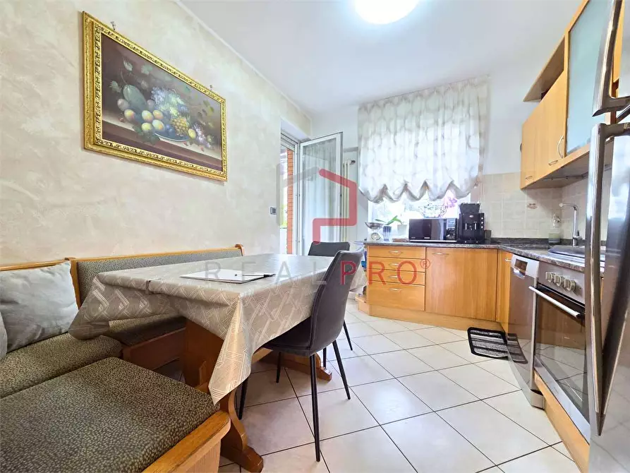 Immagine 3 di Quadrilocale in vendita  in Via Positano a Bolzano