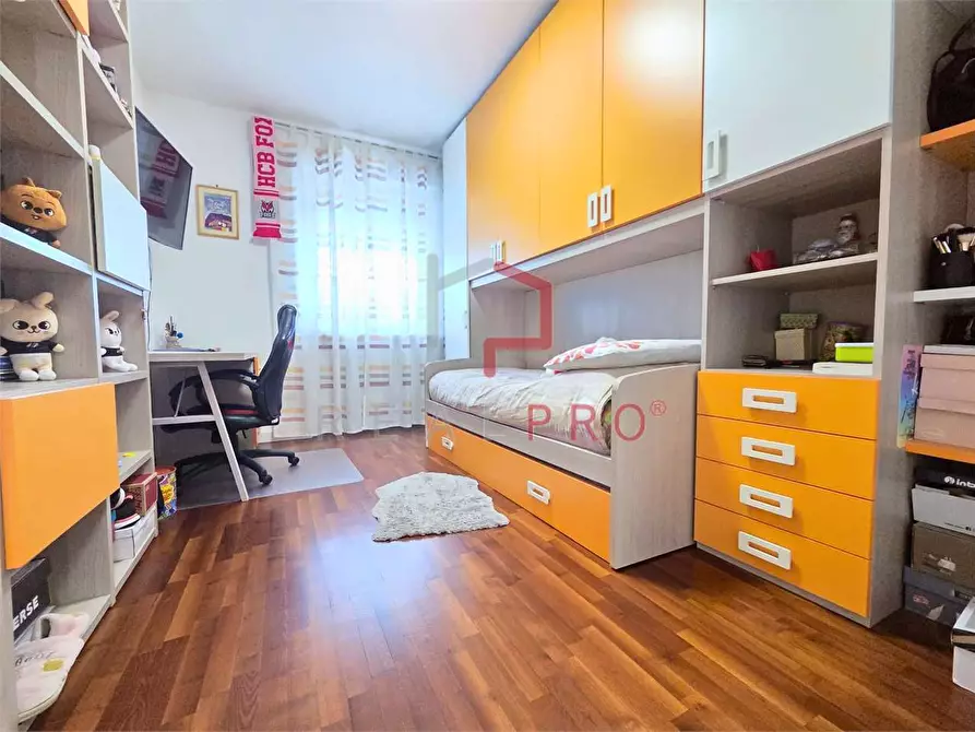 Immagine 6 di Quadrilocale in vendita  in Via Positano a Bolzano