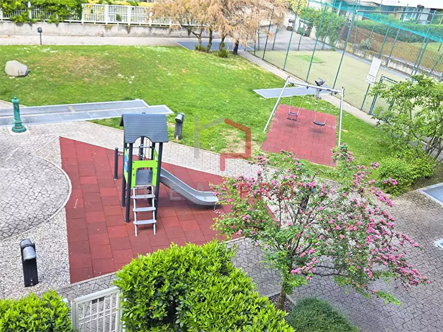 Immagine 13 di Quadrilocale in vendita  in Via Positano a Bolzano