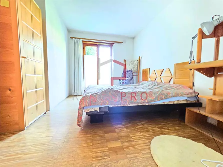 Immagine 10 di Quadrilocale in vendita  in via Eisenkeller  a Bolzano