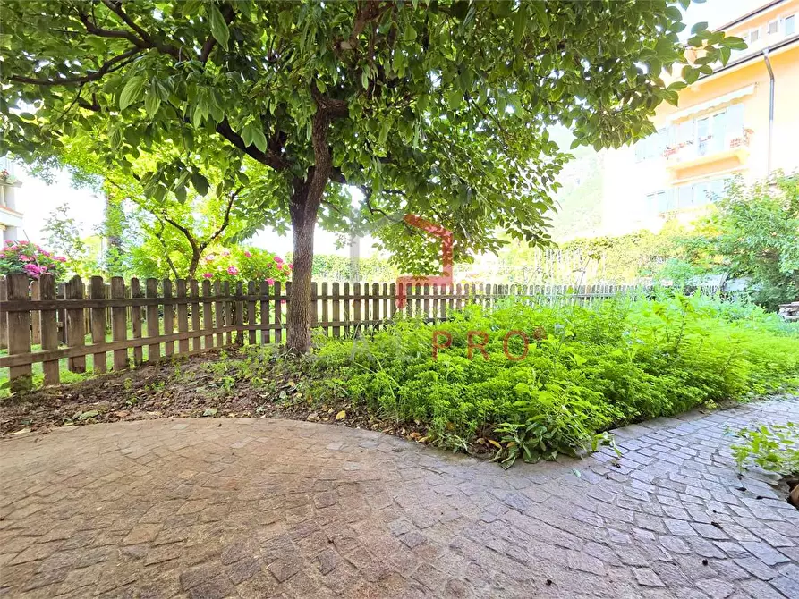 Immagine 1 di Quadrilocale in vendita  in via Eisenkeller  a Bolzano