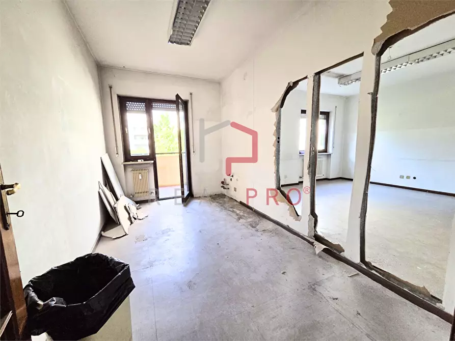 Immagine 8 di Quadrilocale in vendita  in Via Resia  a Bolzano