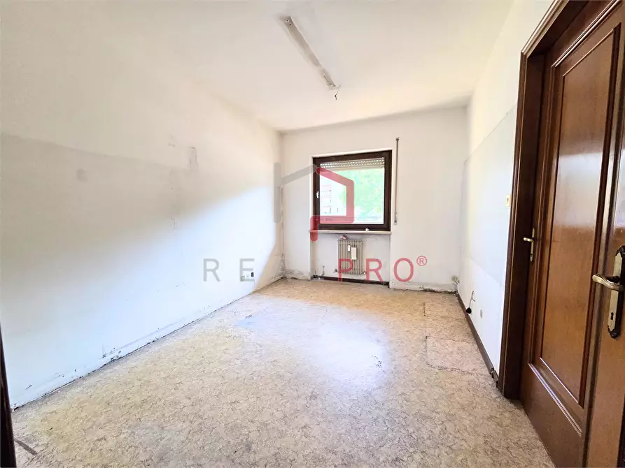 Immagine 7 di Quadrilocale in vendita  in Via Resia  a Bolzano
