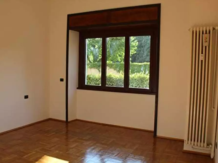 Immagine 2 di Trilocale in affitto  in Via Mameli a Busto Arsizio