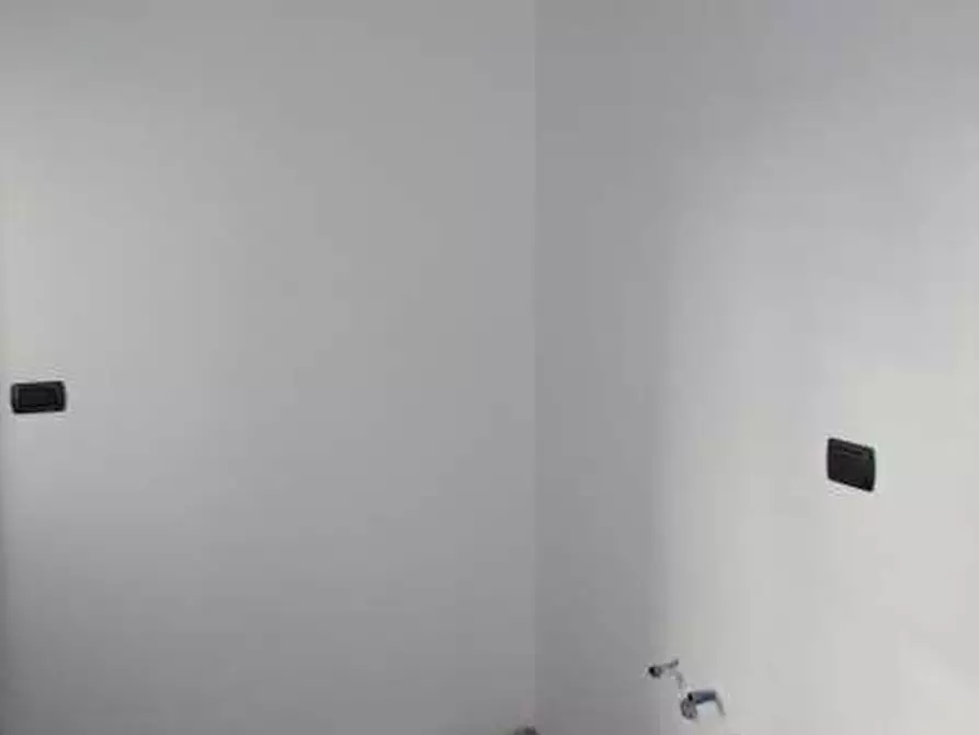 Immagine 5 di Trilocale in affitto  in Via Mameli a Busto Arsizio