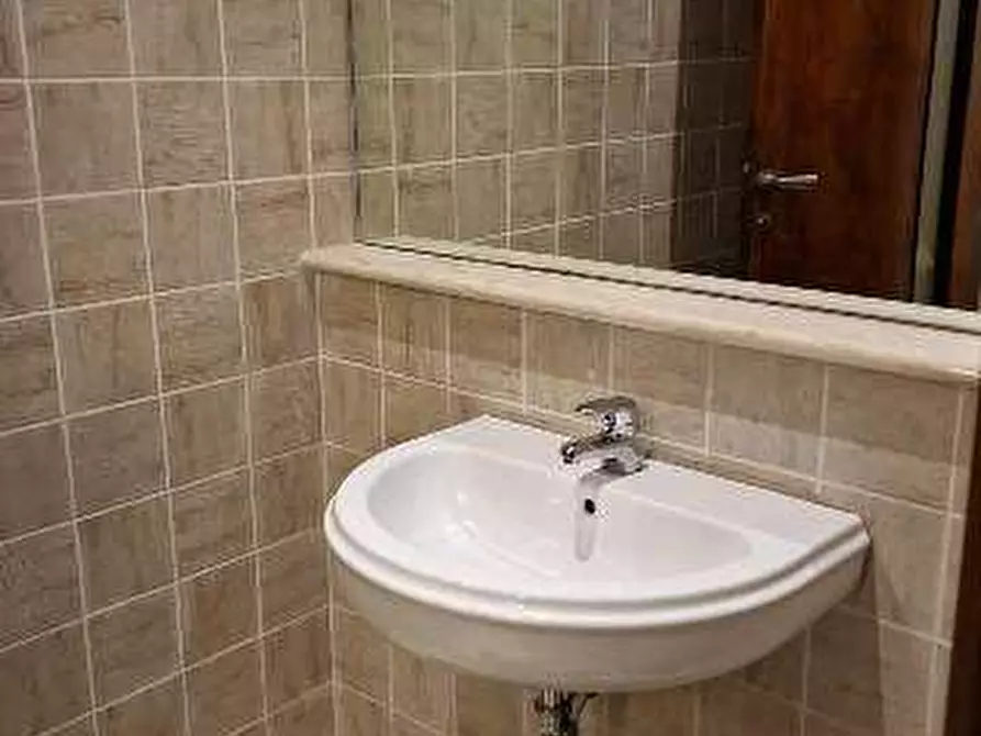 Immagine 12 di Trilocale in affitto  in Via Mameli a Busto Arsizio