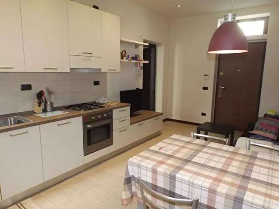 Immagine 3 di Bilocale in affitto  in via giordano bruno a Busto Arsizio