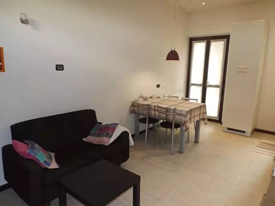 Immagine 5 di Bilocale in affitto  in via giordano bruno a Busto Arsizio