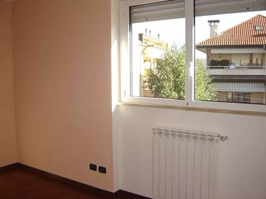 Immagine 5 di Appartamento in affitto  in via salmoiraghi a Legnano