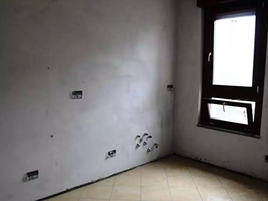 Immagine 6 di Bilocale in affitto  in Via D'Acquino a Busto Arsizio