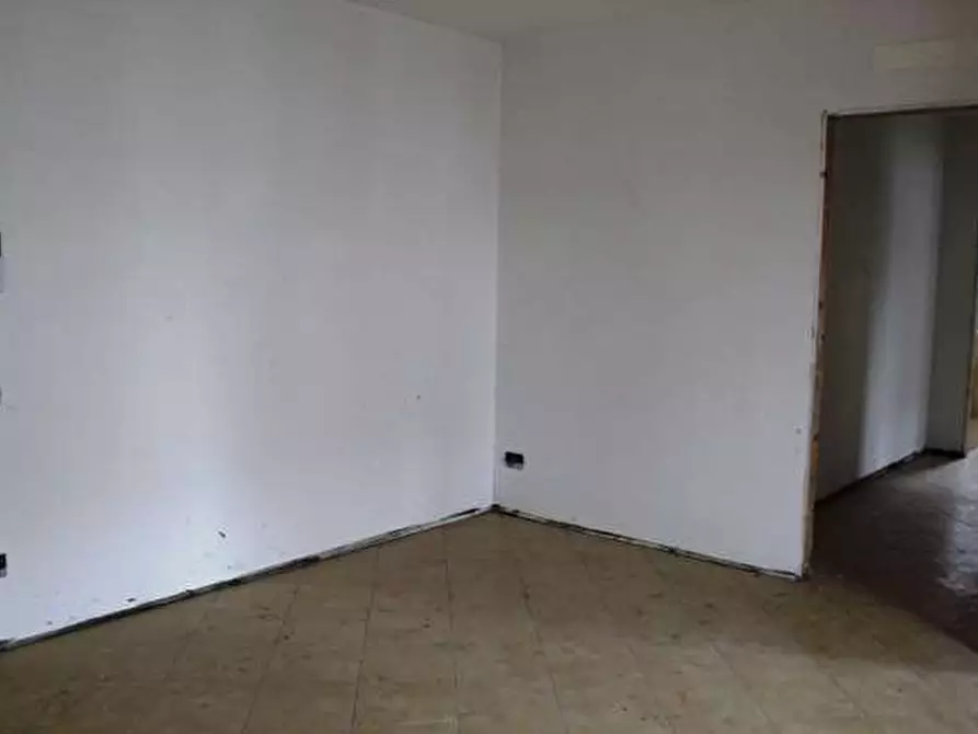 Immagine 5 di Bilocale in vendita  in Via D'Acquino a Busto Arsizio
