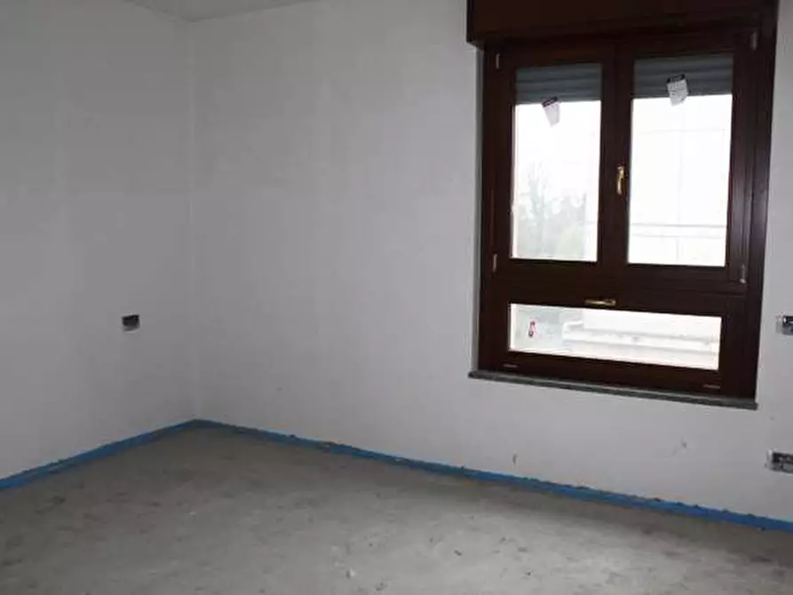 Immagine 9 di Bilocale in vendita  in Via D'Acquino a Busto Arsizio