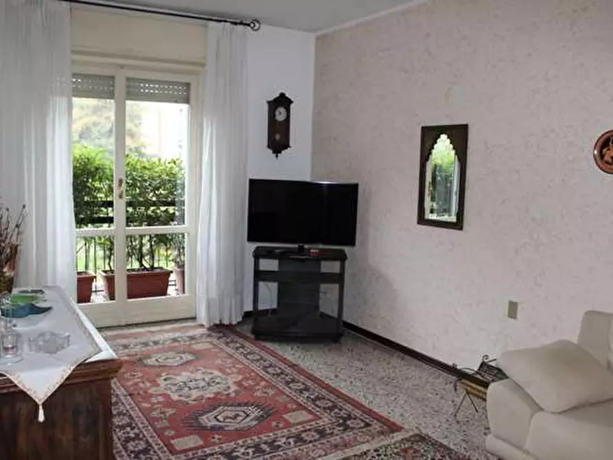 Immagine 2 di Bilocale in affitto  in via Marche a Gallarate