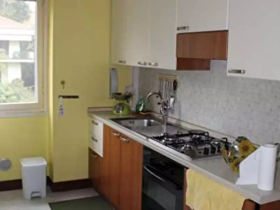 Immagine 5 di Bilocale in affitto  in via Marche a Gallarate