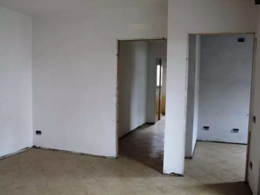 Immagine 4 di Bilocale in vendita  in Via D'Acquino a Busto Arsizio