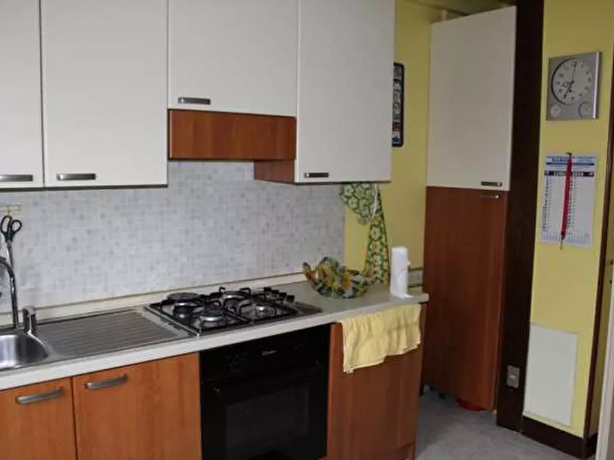 Immagine 6 di Bilocale in vendita  in via Marche a Gallarate