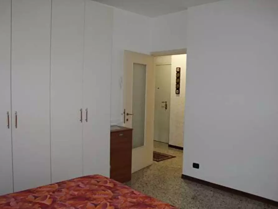 Immagine 11 di Bilocale in vendita  in via Marche a Gallarate