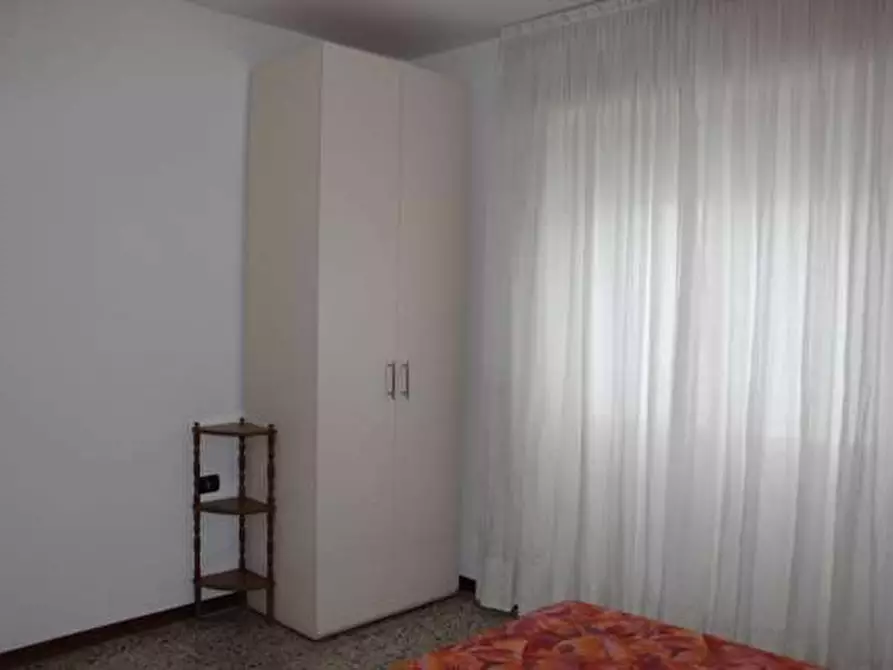 Immagine 12 di Bilocale in vendita  in via Marche a Gallarate