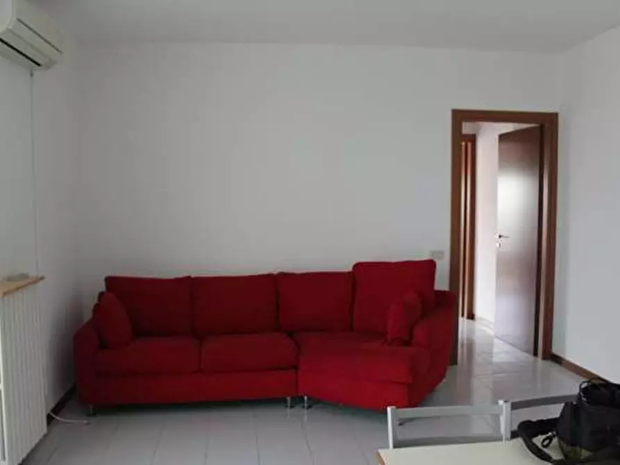 Immagine 3 di Bilocale in affitto  in Via Nazario Sauro a Legnano