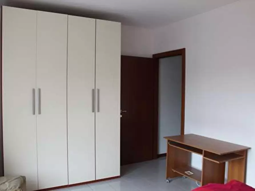 Immagine 7 di Bilocale in affitto  in Via Nazario Sauro a Legnano