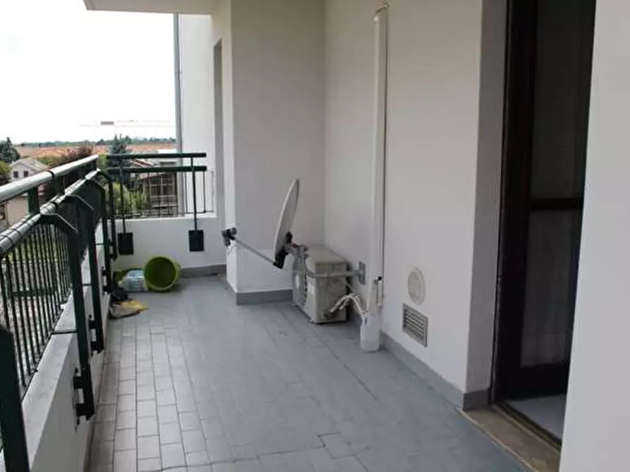 Immagine 10 di Bilocale in affitto  in Via Nazario Sauro a Legnano