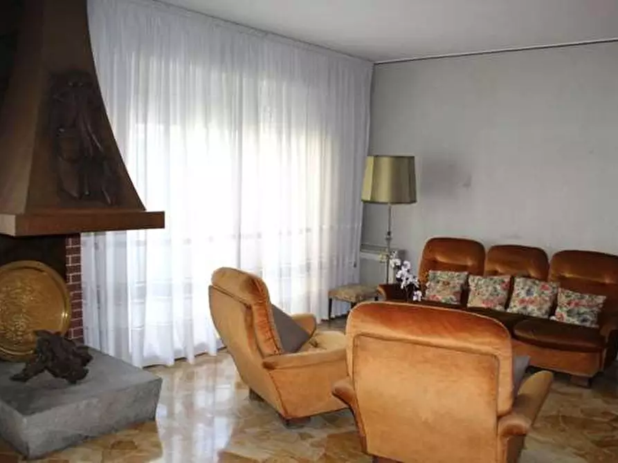 Immagine 5 di Appartamento in vendita  in Via Quintino Sella 17 a Busto Arsizio