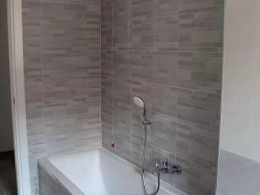 Immagine 7 di Appartamento in vendita  in Via San Francesco a San Vittore Olona