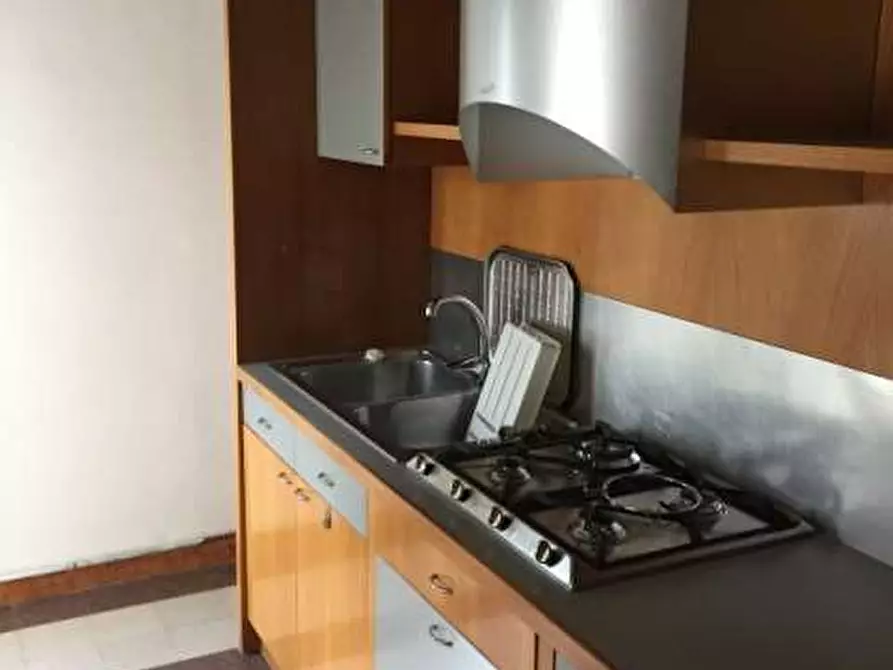 Immagine 4 di Trilocale in affitto  in Via mameli a Busto Arsizio