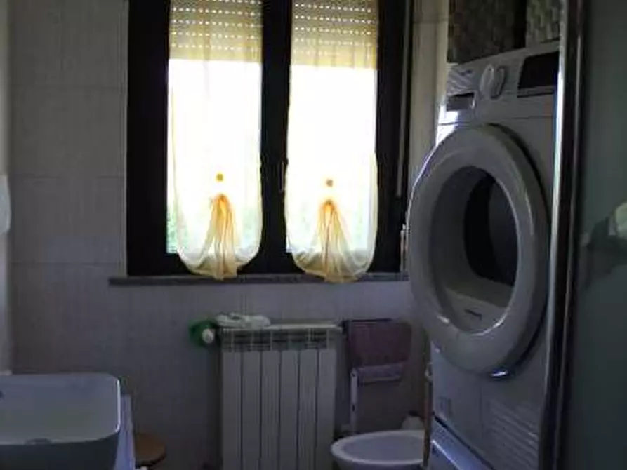 Immagine 10 di Bilocale in vendita  in Via Bovio 12 a Busto Arsizio