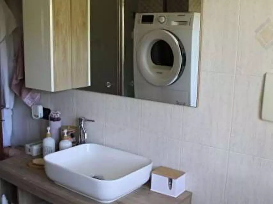 Immagine 13 di Bilocale in vendita  in Via Bovio 12 a Busto Arsizio