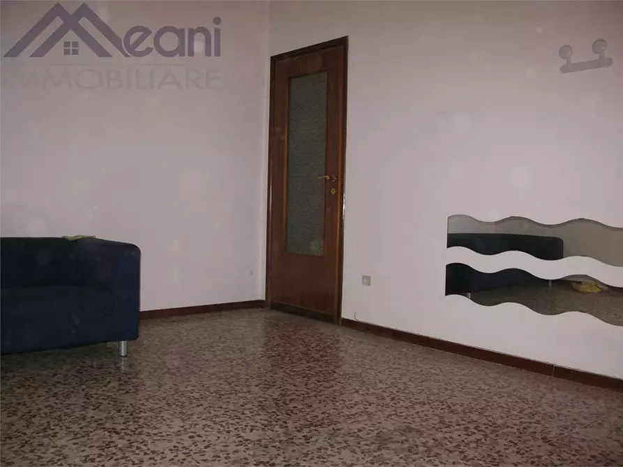 Immagine 14 di Stabile in vendita  in Via Ciro Menotti 5 a Opera