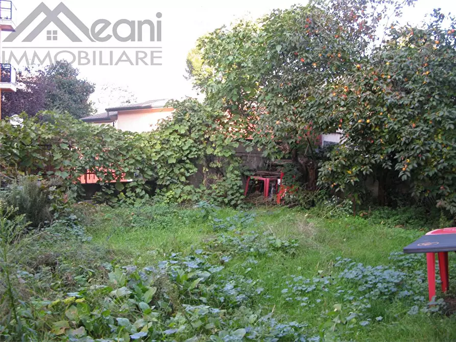 Immagine 20 di Stabile in vendita  in Via Ciro Menotti 5 a Opera