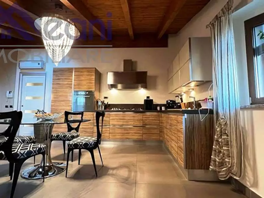 Immagine 8 di Appartamento in vendita  in Via Mazzini a Certosa Di Pavia