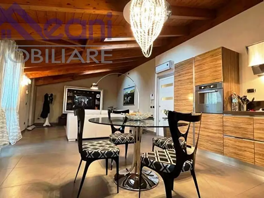 Immagine 9 di Appartamento in vendita  in Via Mazzini a Certosa Di Pavia